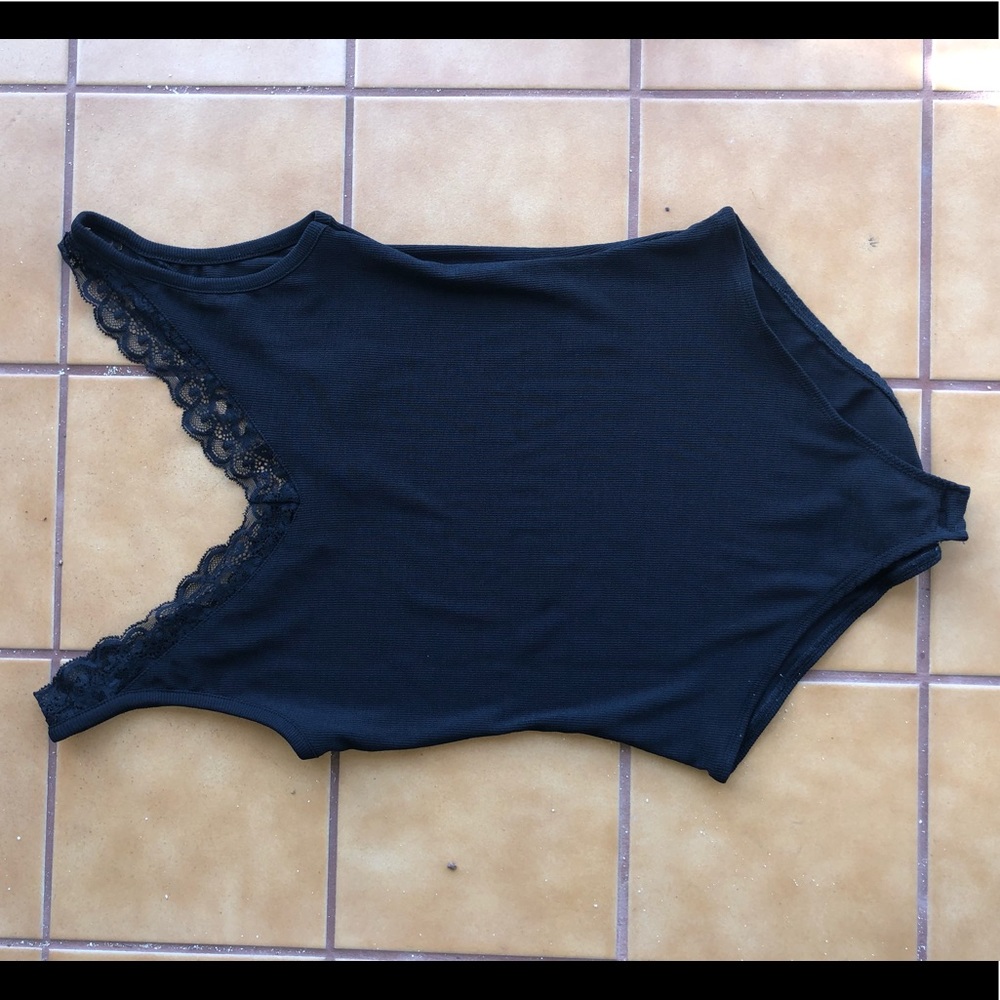 Black lace body suit & off shoulder top